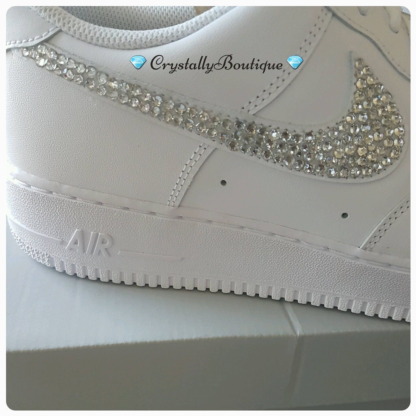 Adult Nike Air Force Ones White customised with Swarovski & Rhinestone Crystals sizes 3 -11 UK 7 8 9 10 11 UK Brand New!